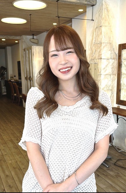 井口栞里